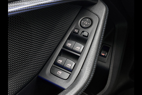 BMW 1-serie 118i High Executive M-Sport Plus (Dealer onderhoud, Navi Pro, Camera, PDC V+A, StoelV, Digitale dash, Etc)