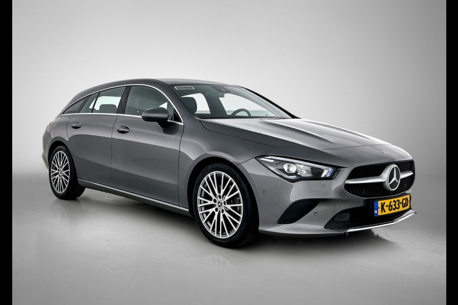 Mercedes-Benz CLA-Klasse Shooting Brake 200 Business Luxury | Lichtmetalen velgen | MBUX wide screen | Navigatie | Parkings support met camera achter | Inclusief 24 maanden Mercedes-Benz Certified garantie voor Europa.