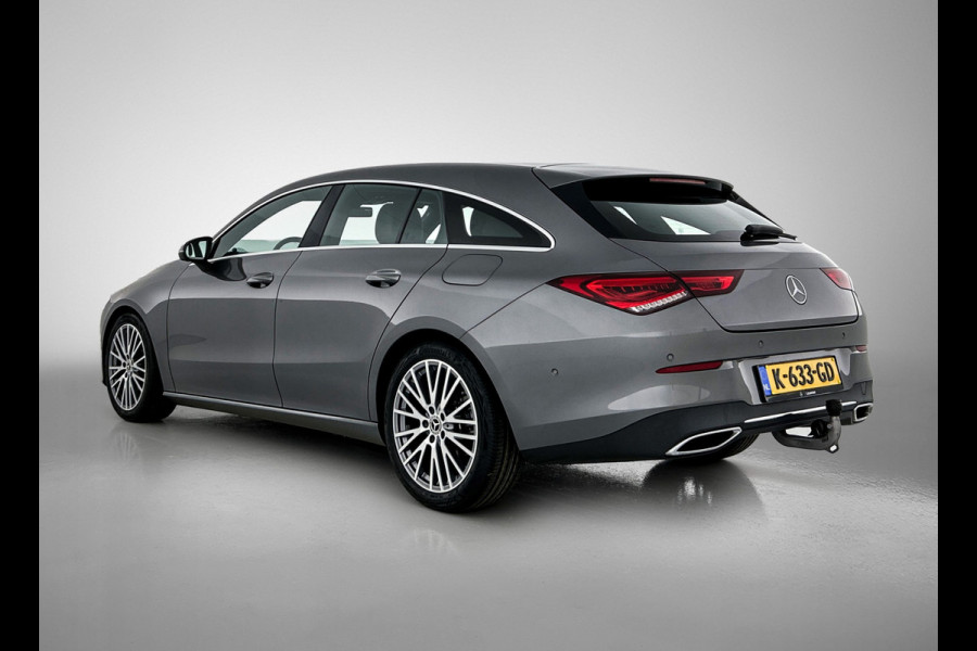 Mercedes-Benz CLA-Klasse Shooting Brake 200 Business Luxury | Lichtmetalen velgen | MBUX wide screen | Navigatie | Parkings support met camera achter | Inclusief 24 maanden Mercedes-Benz Certified garantie voor Europa.