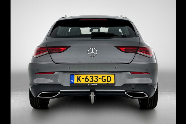Mercedes-Benz CLA-Klasse Shooting Brake 200 Business Luxury | Lichtmetalen velgen | MBUX wide screen | Navigatie | Parkings support met camera achter | Inclusief 24 maanden Mercedes-Benz Certified garantie voor Europa.