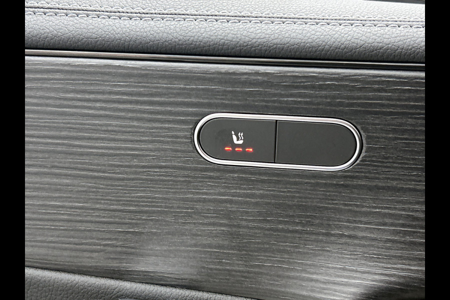 Mercedes-Benz CLA-Klasse Shooting Brake 200 Business Luxury | Lichtmetalen velgen | MBUX wide screen | Navigatie | Parkings support met camera achter | Inclusief 24 maanden Mercedes-Benz Certified garantie voor Europa.