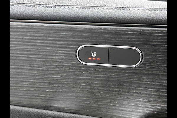 Mercedes-Benz CLA-Klasse Shooting Brake 200 Business Luxury | Lichtmetalen velgen | MBUX wide screen | Navigatie | Parkings support met camera achter | Inclusief 24 maanden Mercedes-Benz Certified garantie voor Europa.