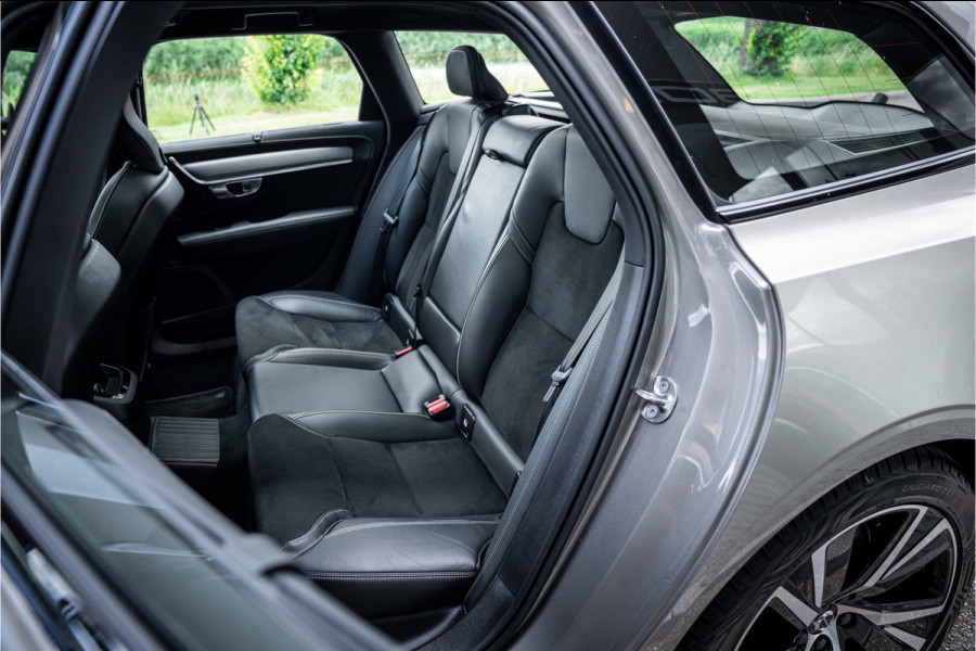 Volvo V90 2.0 T6 AWD R-Design ** Panodak ** Trekhaak ** NAP!!