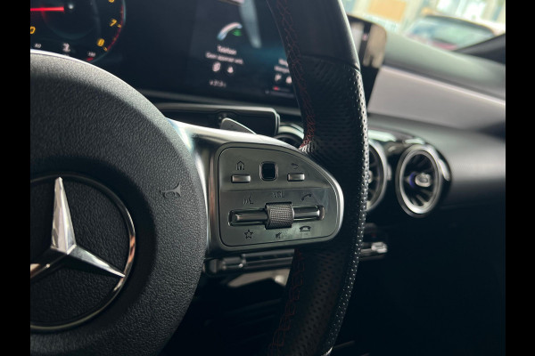 Mercedes-Benz A-Klasse 180 Business Solution AMG NL AUTO | PANO | STOELVERW | CAMERA | SFEERVERL | MEMORY