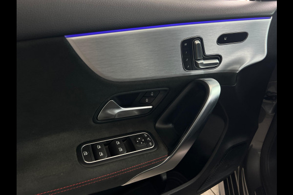 Mercedes-Benz A-Klasse 180 Business Solution AMG NL AUTO | PANO | STOELVERW | CAMERA | SFEERVERL | MEMORY