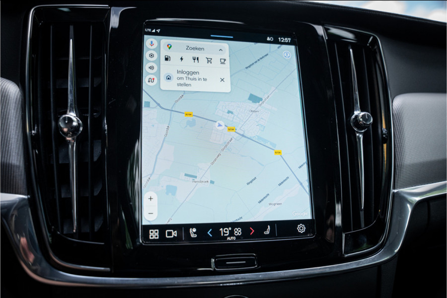 Volvo V90 2.0 T6 AWD R-Design ** Panodak ** Trekhaak ** NAP!!