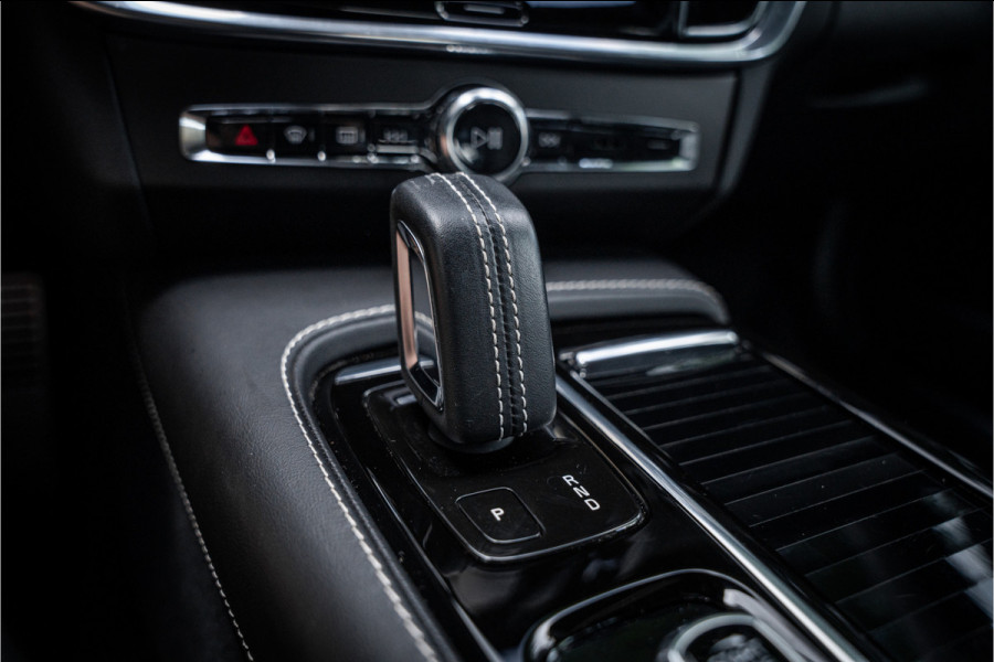 Volvo V90 2.0 T6 AWD R-Design ** Panodak ** Trekhaak ** NAP!!