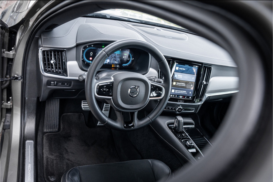 Volvo V90 2.0 T6 AWD R-Design ** Panodak ** Trekhaak ** NAP!!