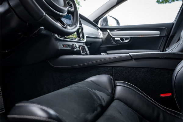 Volvo V90 2.0 T6 AWD R-Design ** Panodak ** Trekhaak ** NAP!!