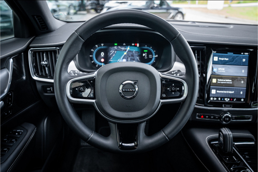 Volvo V90 2.0 T6 AWD R-Design ** Panodak ** Trekhaak ** NAP!!