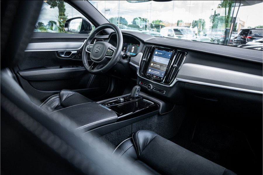 Volvo V90 2.0 T6 AWD R-Design ** Panodak ** Trekhaak ** NAP!!
