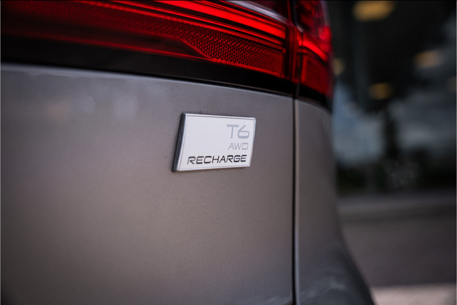Volvo V90 2.0 T6 AWD R-Design ** Panodak ** Trekhaak ** NAP!!
