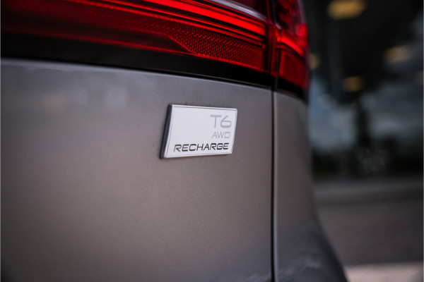 Volvo V90 2.0 T6 AWD R-Design ** Panodak ** Trekhaak ** NAP!!