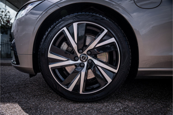 Volvo V90 2.0 T6 AWD R-Design ** Panodak ** Trekhaak ** NAP!!
