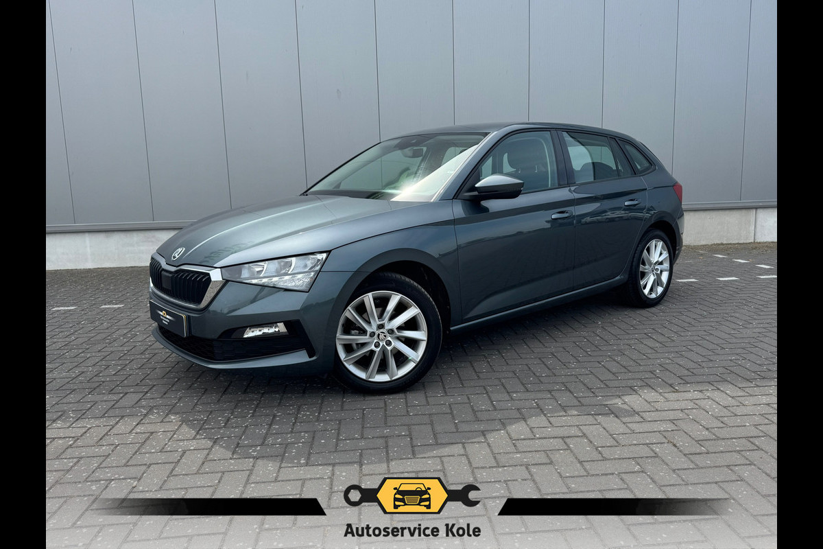 Škoda SCALA 1.0 TSI * Trekhaak * Carplay * Parkeersensoren * Lichtmetalen Velgen *