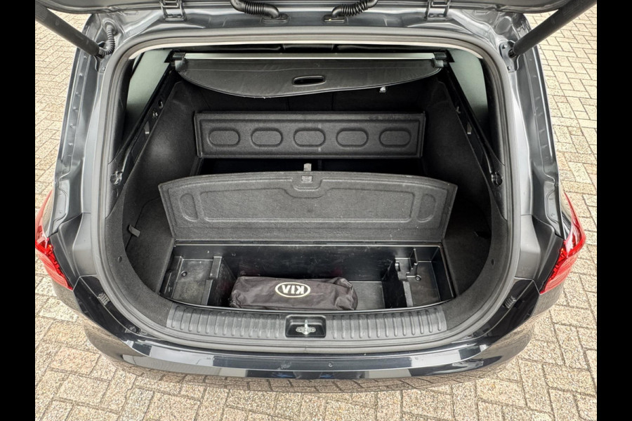 Kia Ceed Sportswagon 1.0 T-GDi GT-Line Cruise control Climate control Full LED Apple Carplay / Android Auto