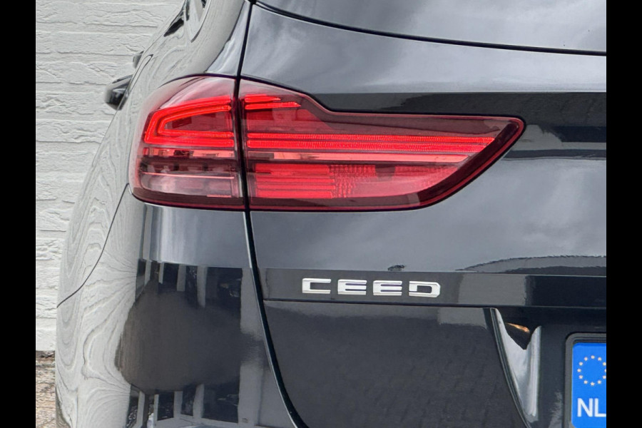 Kia Ceed Sportswagon 1.0 T-GDi GT-Line Cruise control Climate control Full LED Apple Carplay / Android Auto