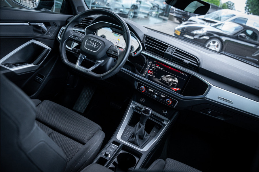 Audi Q3 Sportback 45 TFSI e S Edition ** 20inch ** Camera ** Keyless