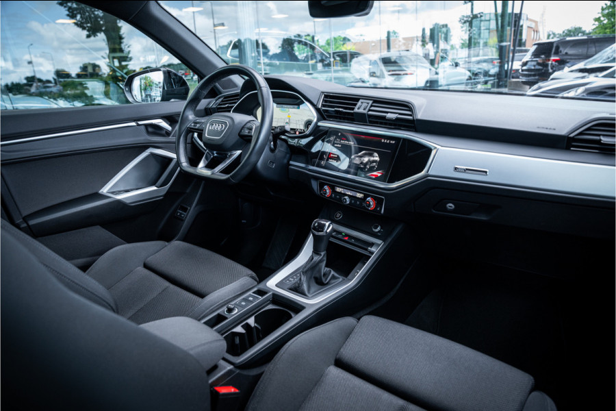 Audi Q3 Sportback 45 TFSI e S Edition ** 20inch ** Camera ** Keyless