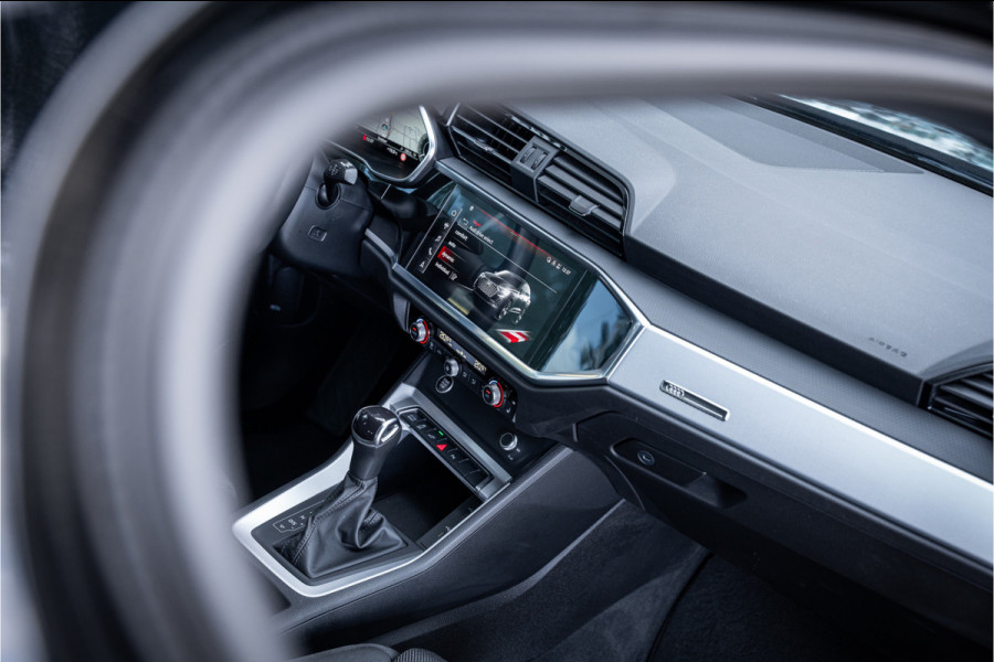 Audi Q3 Sportback 45 TFSI e S Edition ** 20inch ** Camera ** Keyless