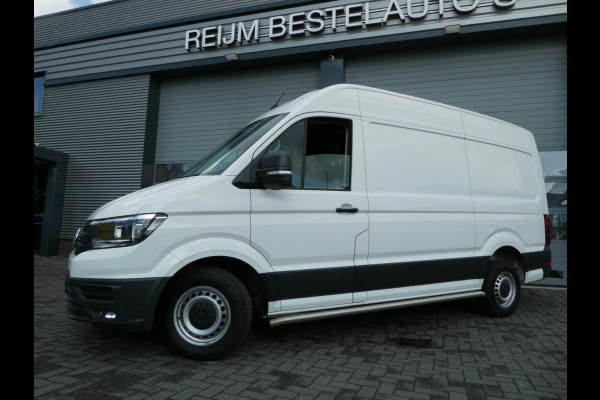 Volkswagen Crafter 35 2.0 TDI 180 pk L3H3 ( L2H2) airco, apple carplay ,camera ,trekhaak