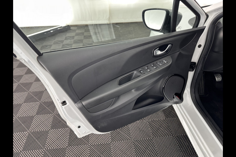 Renault Clio 1.5 dCi GT-Line Ecoleader Intens *FULL-LED | SPORT-SEATS | MICROFIBRE |  NAVI-FULLMAP | BASS-REFLEX-SOUND | KEYLESS | ECC | PDC | CRUISE | DAB | 16''ALU*