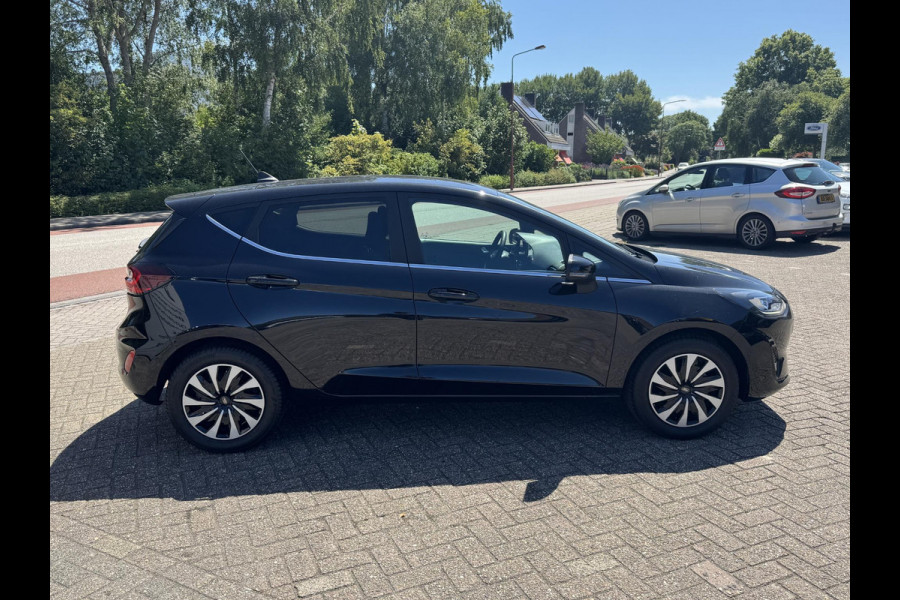 Ford Fiesta 1.0 EcoBoost Hybrid Titanium 125pk | Winter Pack | Navigatie | Camera