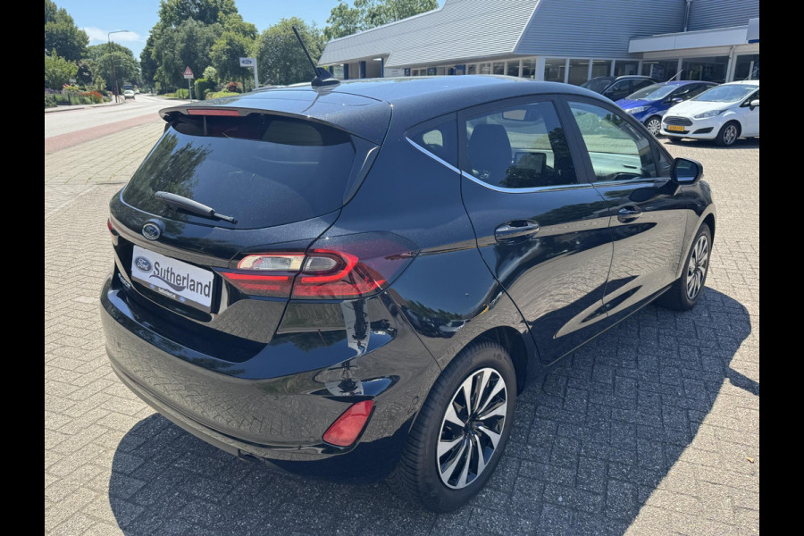 Ford Fiesta 1.0 EcoBoost Hybrid Titanium 125pk | Winter Pack | Navigatie | Camera