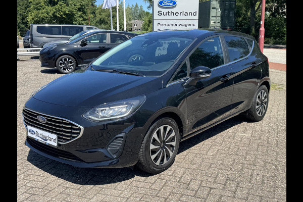 Ford Fiesta 1.0 EcoBoost Hybrid Titanium 125pk | Winter Pack | Navigatie | Camera