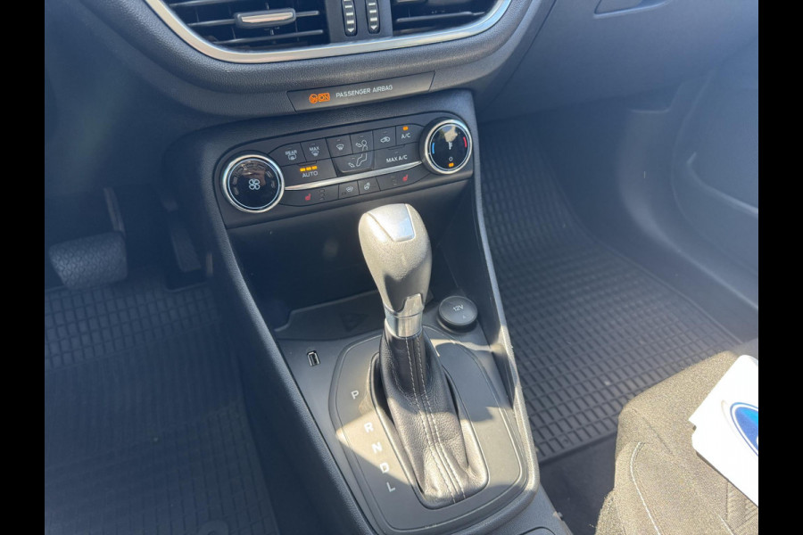 Ford Fiesta 1.0 EcoBoost Hybrid Titanium 125pk | Winter Pack | Navigatie | Camera