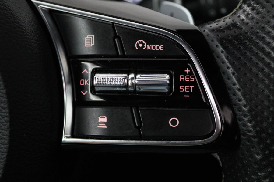 Kia ProCeed 1.5 T-GDI GT-Line (PANORAMADAK, ACHTERUITRIJCAMERA, NAVIGATIE, AUTOMAAT, STOEL/STUUR VERWARMING, NL-AUTO)