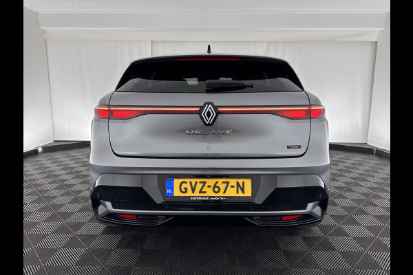Renault Mégane E-Tech EV60 Optimum Charge Techno [ 3-Fase ] *HEAT-PUMP | LEATHER-MICROFIBRE | FULL-LED | ADAPTIVE-CRUISE | LANE-ASSIST | TOPVIEW | KEYLESS | HEATED-COMFORTSEATS | DAB+ | CAMERA | CARPLAY | TOWBAR | NAVI-FULLMAP | DIGI-COCKPIT | 20"ALU*