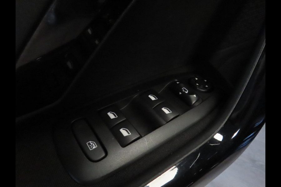 Peugeot 208 1.2 PureTech Blue Lease Allure AIRCO GLAZEN DAK CRUISE CONTROL