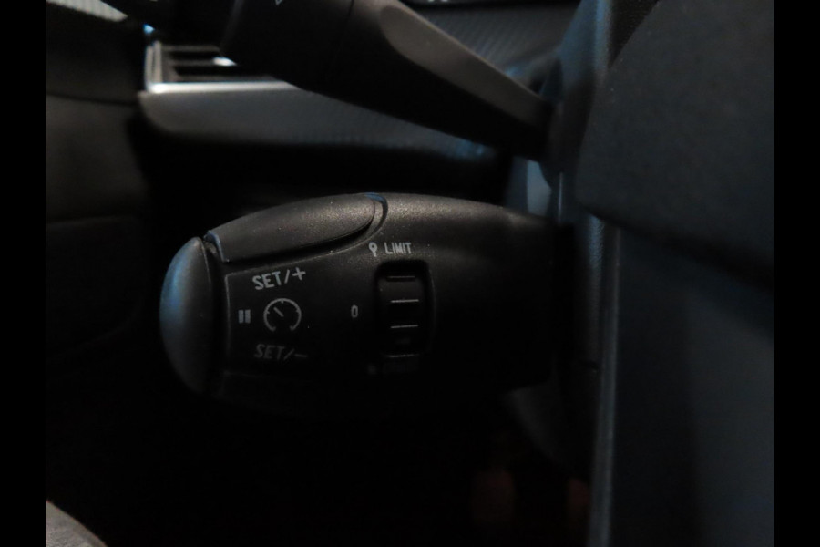 Peugeot 208 1.2 PureTech Blue Lease Allure AIRCO GLAZEN DAK CRUISE CONTROL