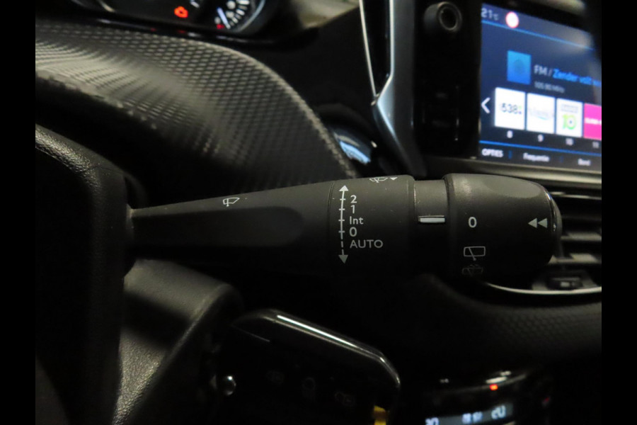 Peugeot 208 1.2 PureTech Blue Lease Allure AIRCO GLAZEN DAK CRUISE CONTROL