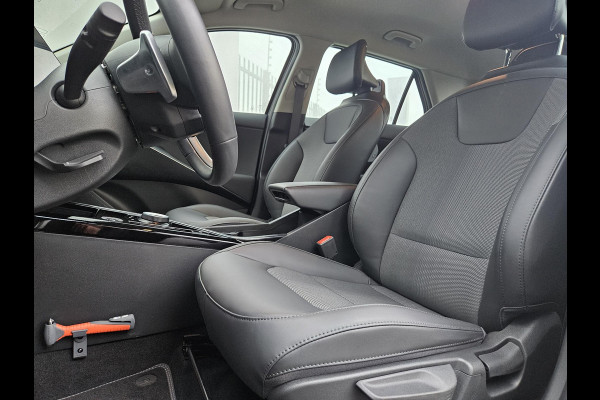 Kia Niro EV DynamicLine 64.8 kWh | Prijs incl. vooraftrek 2000.- inruilpremie | Adapt. Cruise | Carplay/Android Auto | Sensoren | Camera | Keyless Entry |