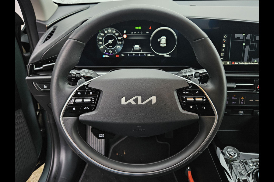 Kia Niro EV DynamicLine 64.8 kWh | Prijs incl. vooraftrek 2000.- inruilpremie | Adapt. Cruise | Carplay/Android Auto | Sensoren | Camera | Keyless Entry |