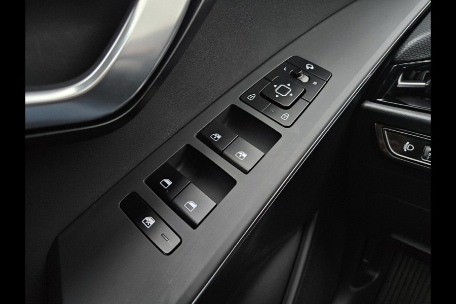 Kia Niro EV DynamicLine 64.8 kWh | Prijs incl. vooraftrek 2000.- inruilpremie | Adapt. Cruise | Carplay/Android Auto | Sensoren | Camera | Keyless Entry |