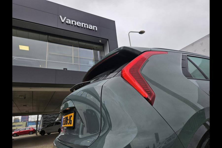 Kia Niro EV DynamicLine 64.8 kWh | Prijs incl. vooraftrek 2000.- inruilpremie | Adapt. Cruise | Carplay/Android Auto | Sensoren | Camera | Keyless Entry |