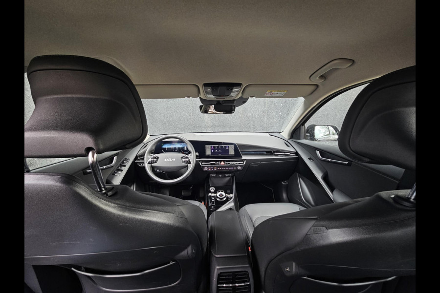 Kia Niro EV DynamicLine 64.8 kWh | Prijs incl. vooraftrek 2000.- inruilpremie | Automaat | Camera | Navi | H-Leder | Apple Carplay/Android Auto | Key-Less | Clima | 17" Velgen | PDC | Cruise | LED |