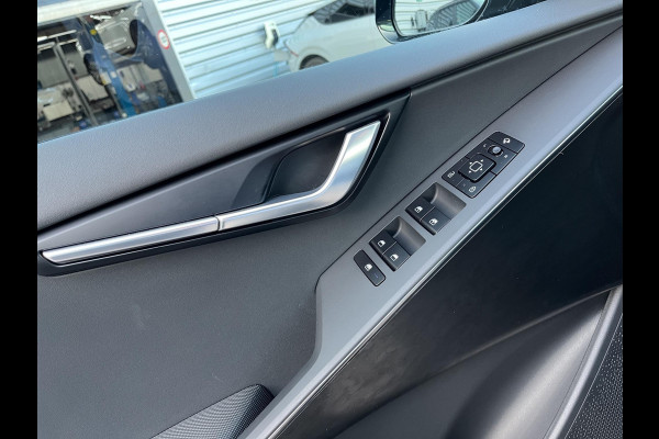 Kia Niro EV DynamicLine 64.8 kWh | Automaat | Clima | Camera | Cruise | H-Leder | Apple Carplay & Android Auto |