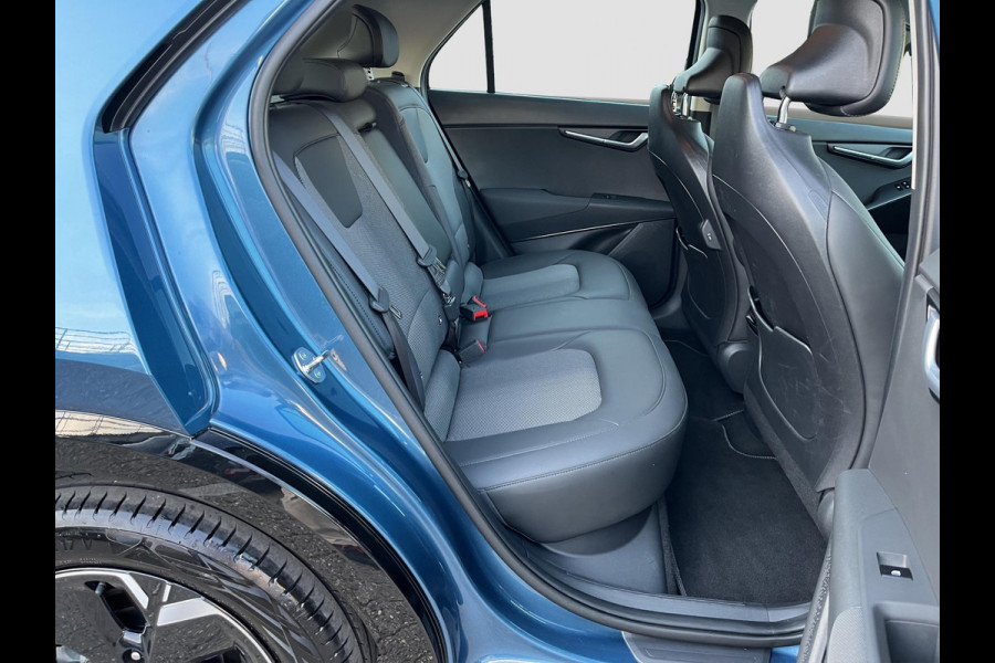 Kia Niro EV DynamicLine 64.8 kWh | Automaat | Clima | Camera | Cruise | H-Leder | Apple Carplay & Android Auto |