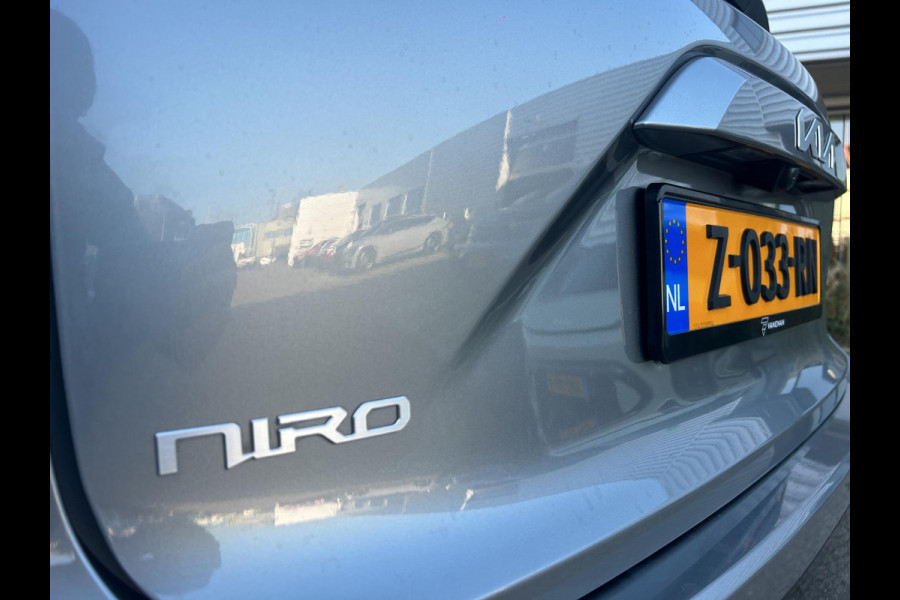 Kia Niro EV Edition Advanced 64.8 kWh | Prijs incl. vooraftrek 2000.- inruilpremie | Automaat | Leder | Navi | Clima | Stoel- en stuurverwarming | LMV |