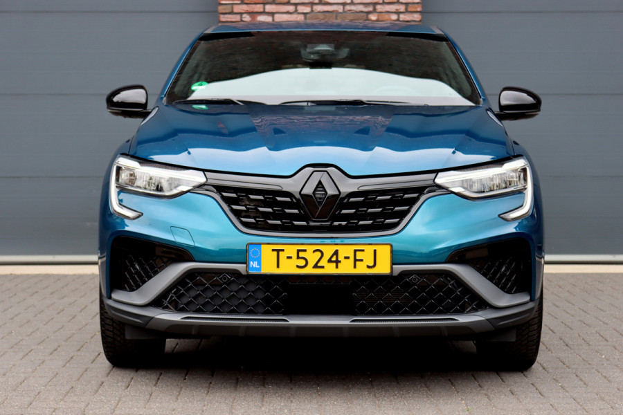 Renault Arkana 1.6 E-Tech hybrid 145 E-Tech engineered | ACC | BOSE | Verwarmd Stuurwiel | Stoelverwarming | Dodehoekassistent | Camera | Leder |