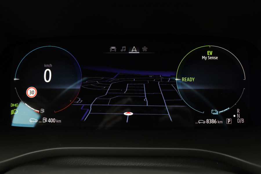 Renault Arkana 1.6 E-Tech hybrid 145 E-Tech engineered | ACC | BOSE | Verwarmd Stuurwiel | Stoelverwarming | Dodehoekassistent | Camera | Leder |