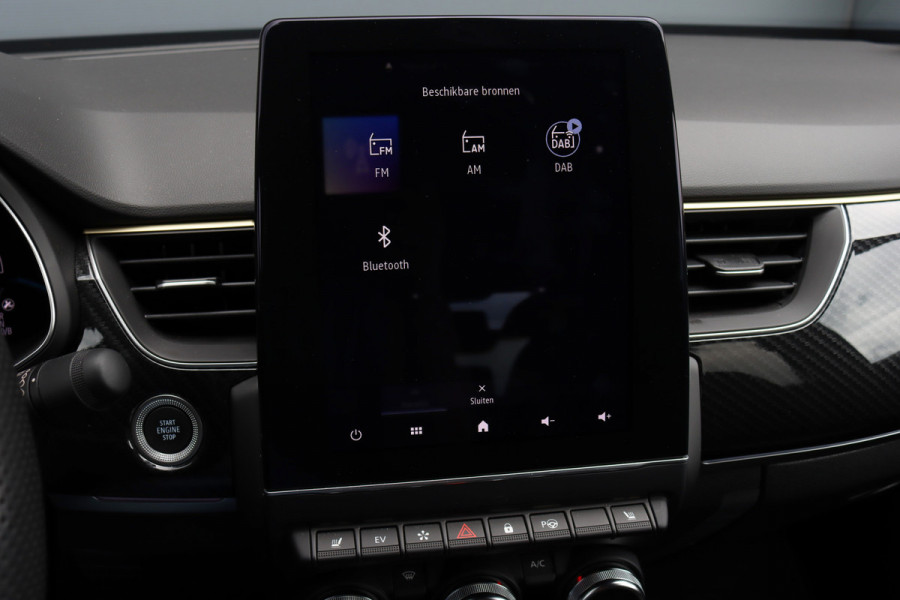 Renault Arkana 1.6 E-Tech hybrid 145 E-Tech engineered | ACC | BOSE | Verwarmd Stuurwiel | Stoelverwarming | Dodehoekassistent | Camera | Leder |
