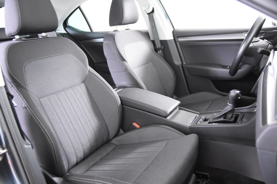 Škoda Superb 1.5 TSI ACT Style DSG *1ste Eigenaar*Navigatie*4x Stoelverwarming*