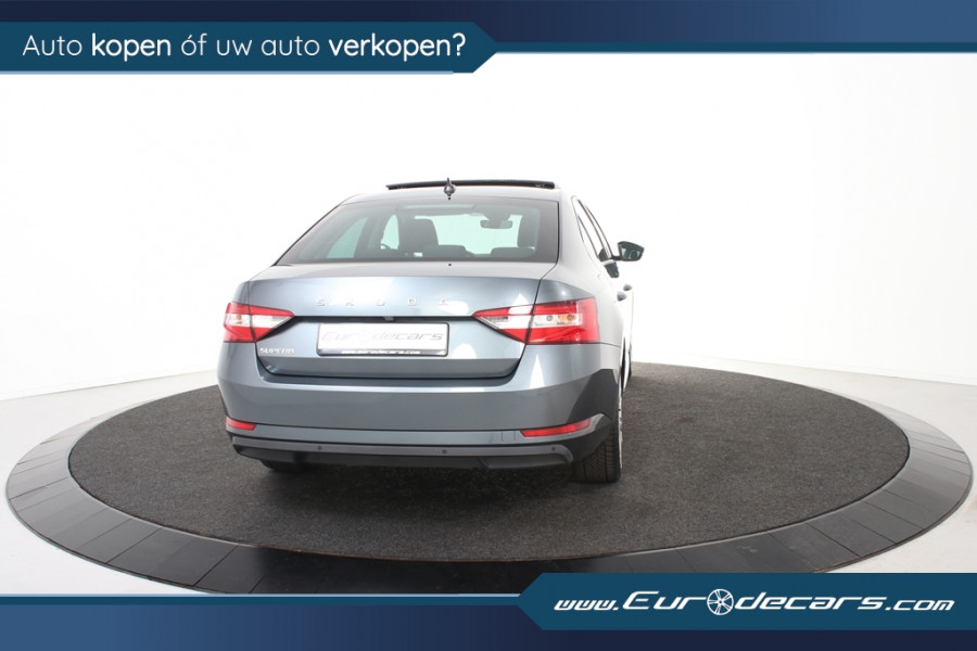 Škoda Superb 1.5 TSI ACT Style DSG *1ste Eigenaar*Navigatie*4x Stoelverwarming*