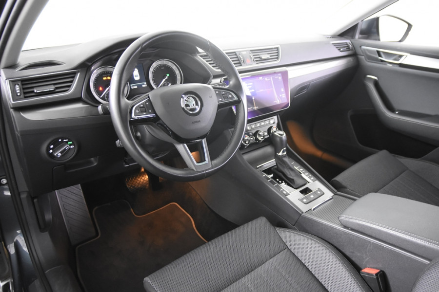Škoda Superb 1.5 TSI ACT Style DSG *1ste Eigenaar*Navigatie*4x Stoelverwarming*