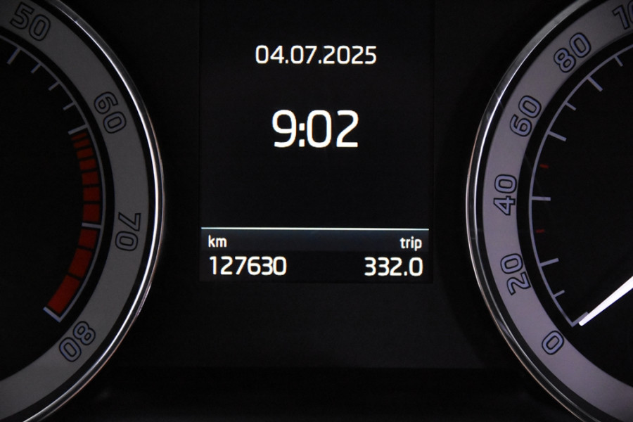 Škoda Superb 1.5 TSI ACT Style DSG *1ste Eigenaar*Navigatie*4x Stoelverwarming*